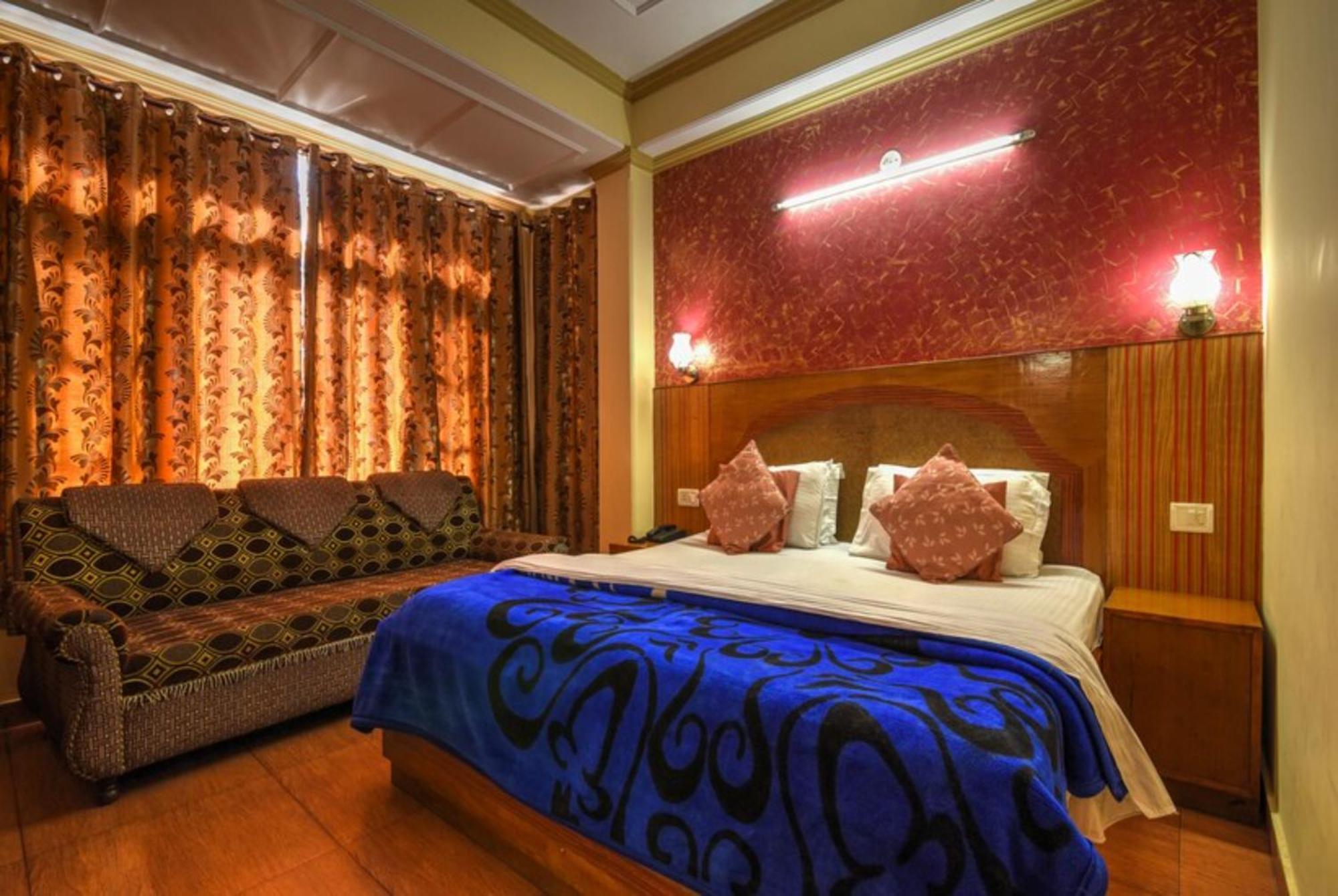 Hotel King Palace - Nature-Valley-Luxury-Room - Prime Location With Parking Facilities Shimla Luaran gambar